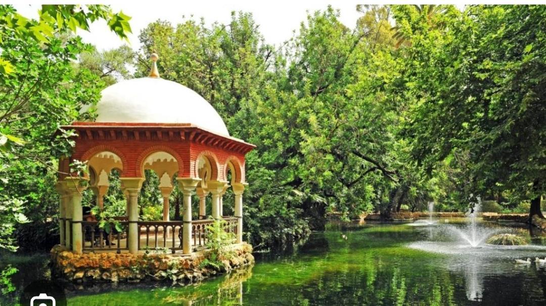 Allotjament en família Con Bano Privado A Pies Del Rio Guadalquivir *